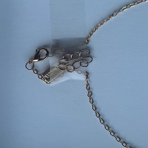 Steve Madden Love Pendant Chain Necklace Gold Tone - Picture 2 of 5